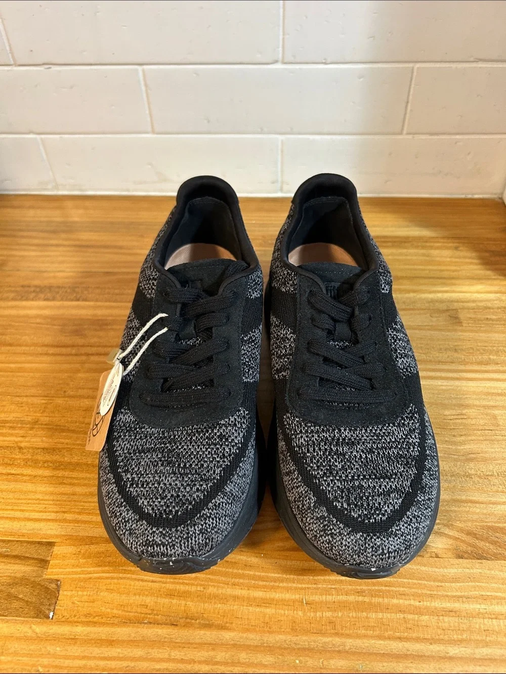 Fitflop F-Mode E01 Knit Flatform Sneakers Black/Gray Womens Size 6.5 US / 4.5 UK
